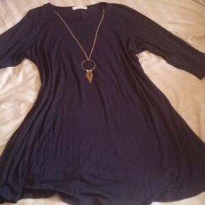 Black dress size 1x includes collar